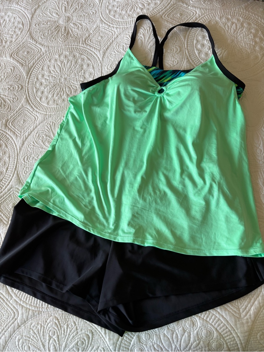 ZeroXposur Mint Green & Black XXL Women’s Swim Tankini with Shorts